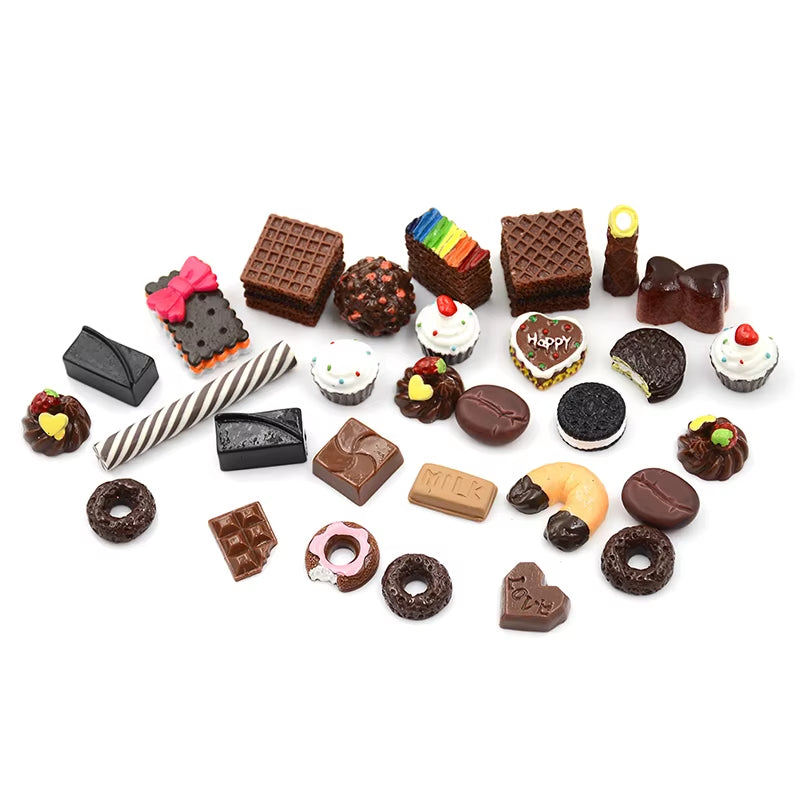 30Pcs/Lot Mini Play Food Cake Biscuit Donuts Dolls for Dolls Accessories Wholesale Miniature Pretend Toy