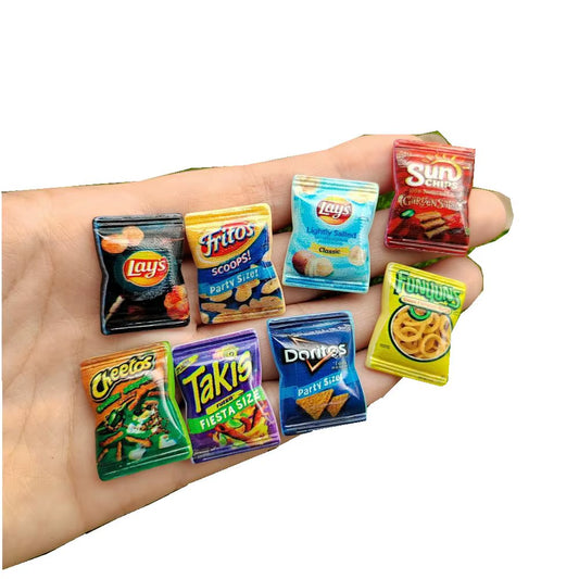 8Pcs Assorted Resin Dollhouse Miniature Food Chips Snack Bag for Blyth Ob11 Doll Accessories Toy